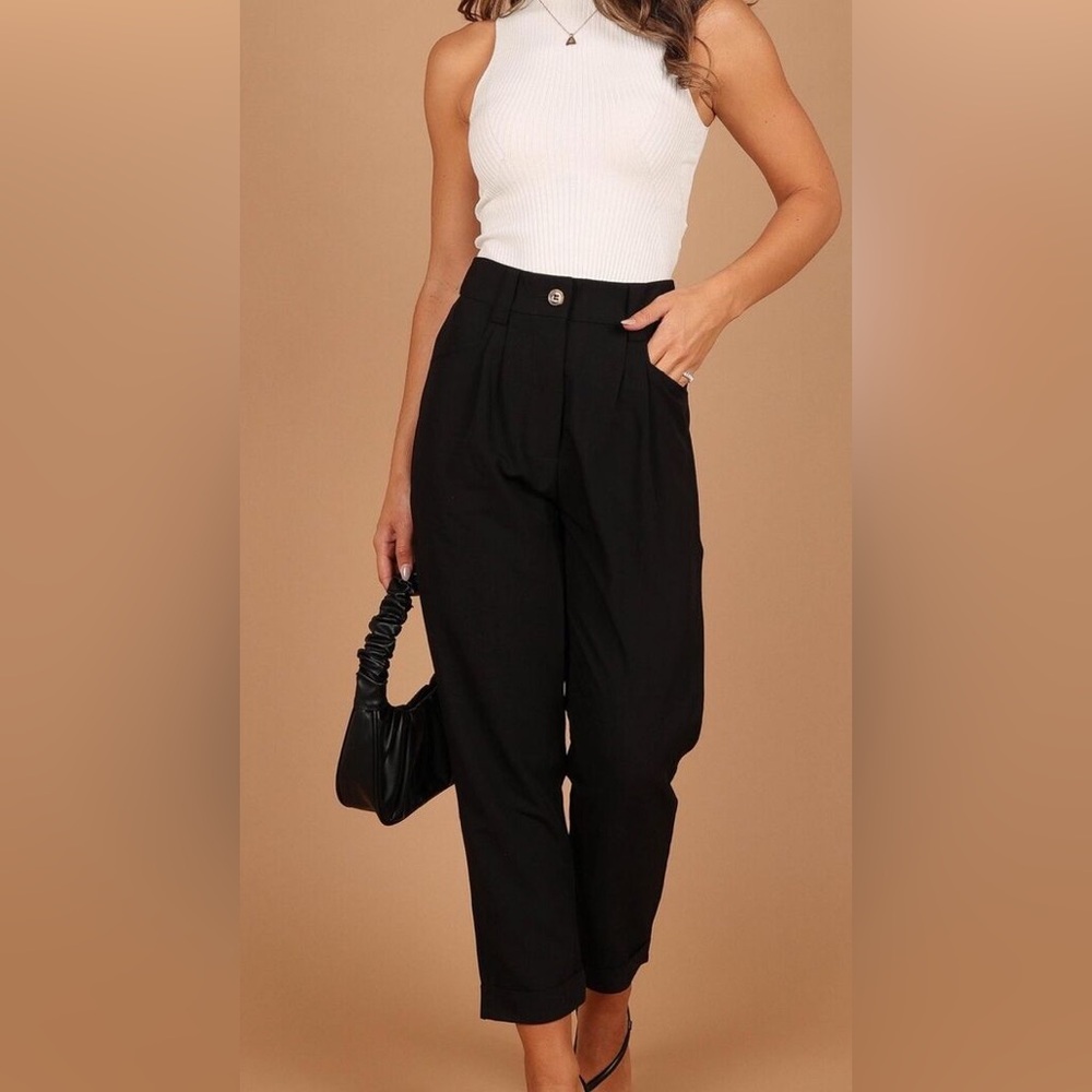 Petal & Pup Black High-Waist Pleated Trousers